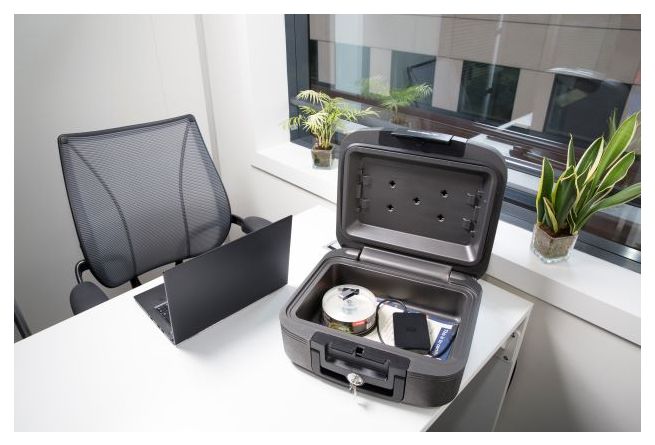 Két Sắt Sentry Safe CHW20201