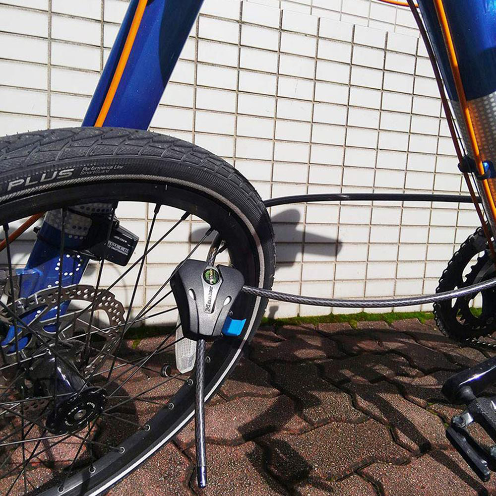 8418D_ML_LS_on-bike